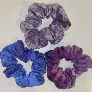 Home made tie dye scrunchies!!